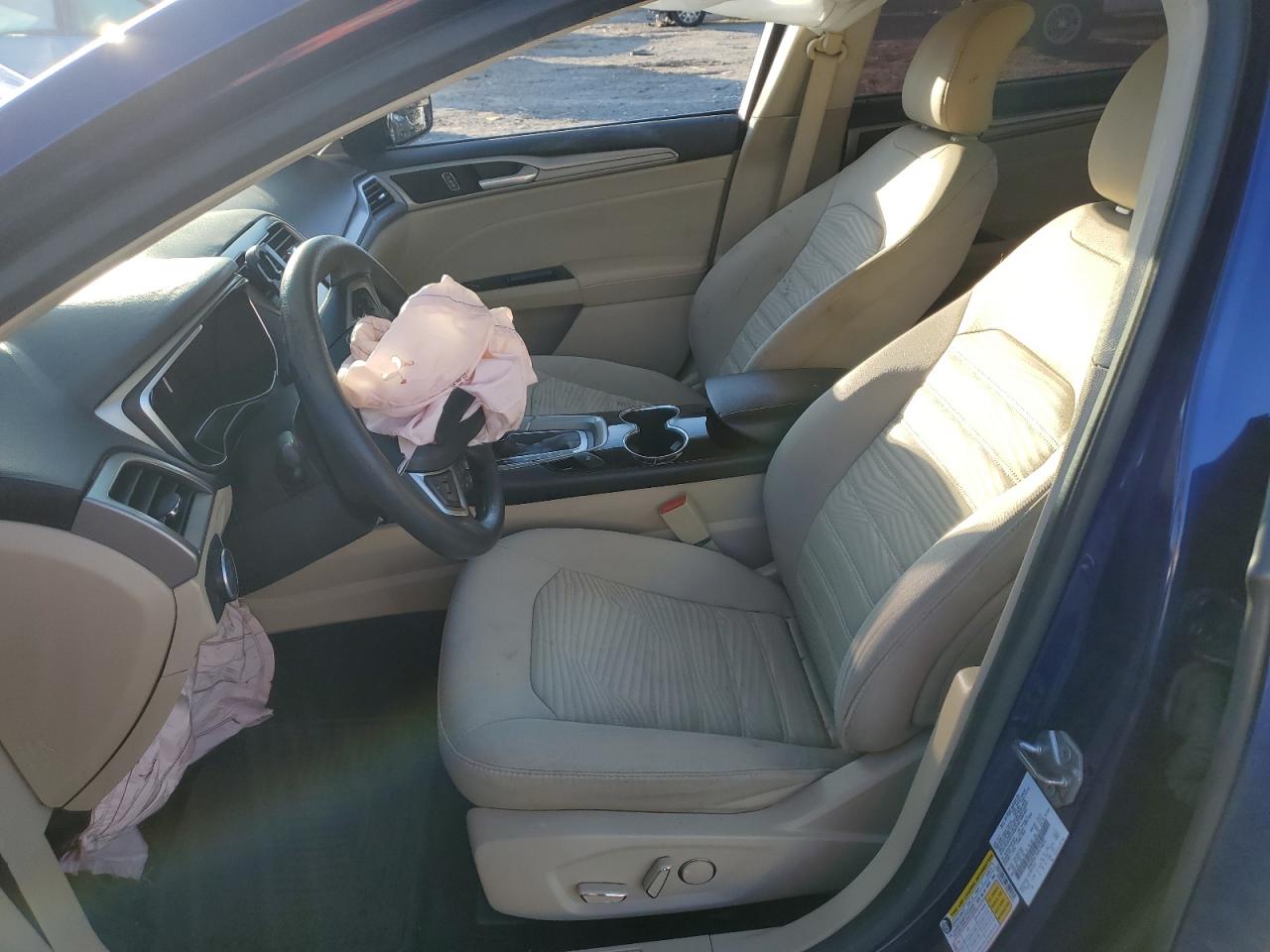 2016 Ford Fusion Se VIN: 3FA6P0H77GR276070 Lot: 92396835