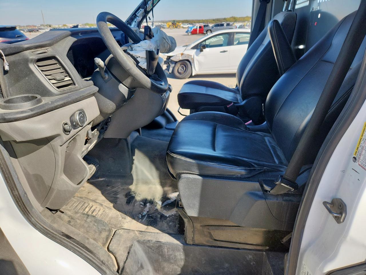 2020 Ford Transit Delivery Van VIN: 1FTBR1C8XLKA42772 Lot: 90716935