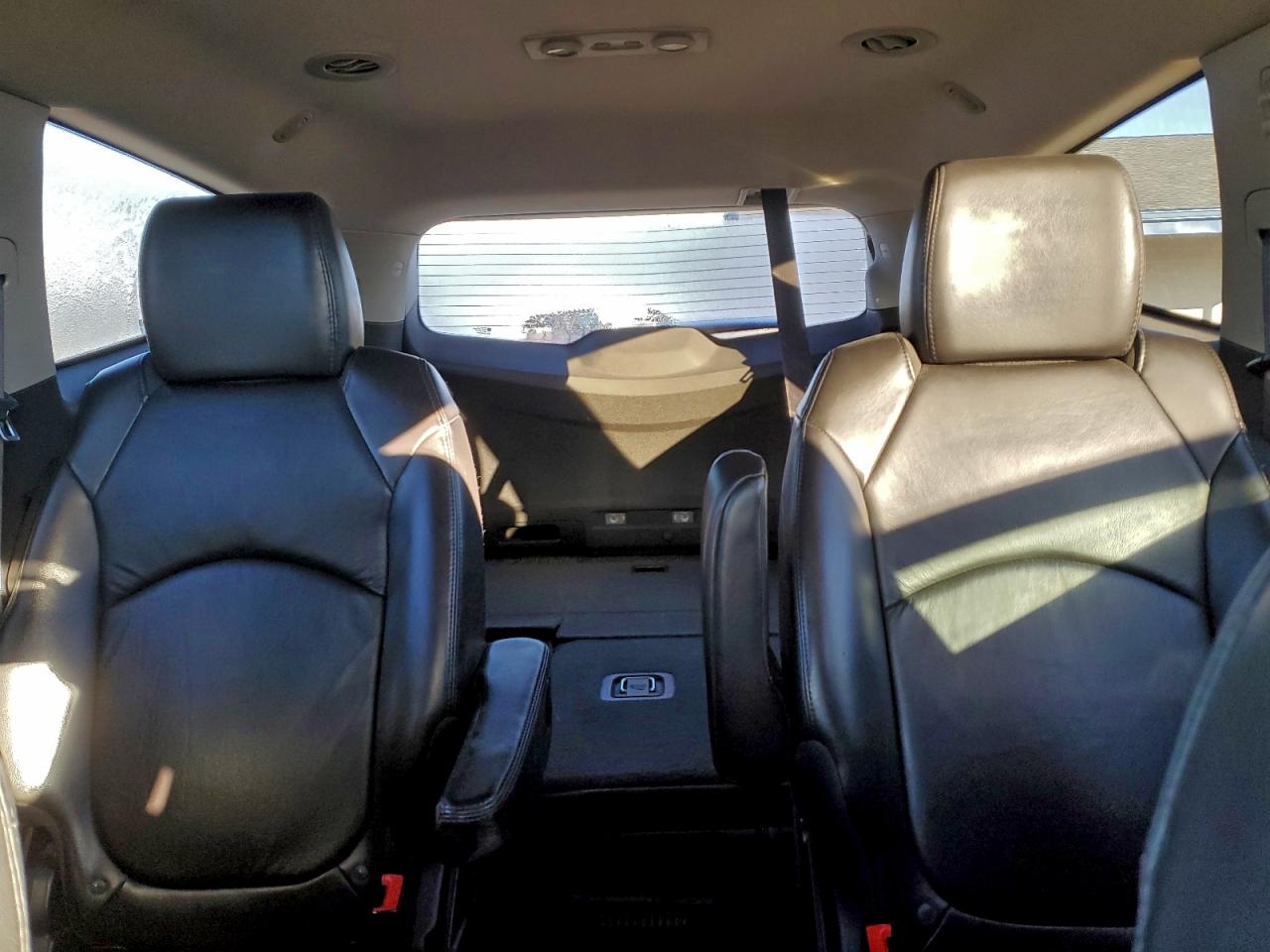 2011 Chevrolet Traverse Lt VIN: 1GNKVJED7BJ174728 Lot: 92974455