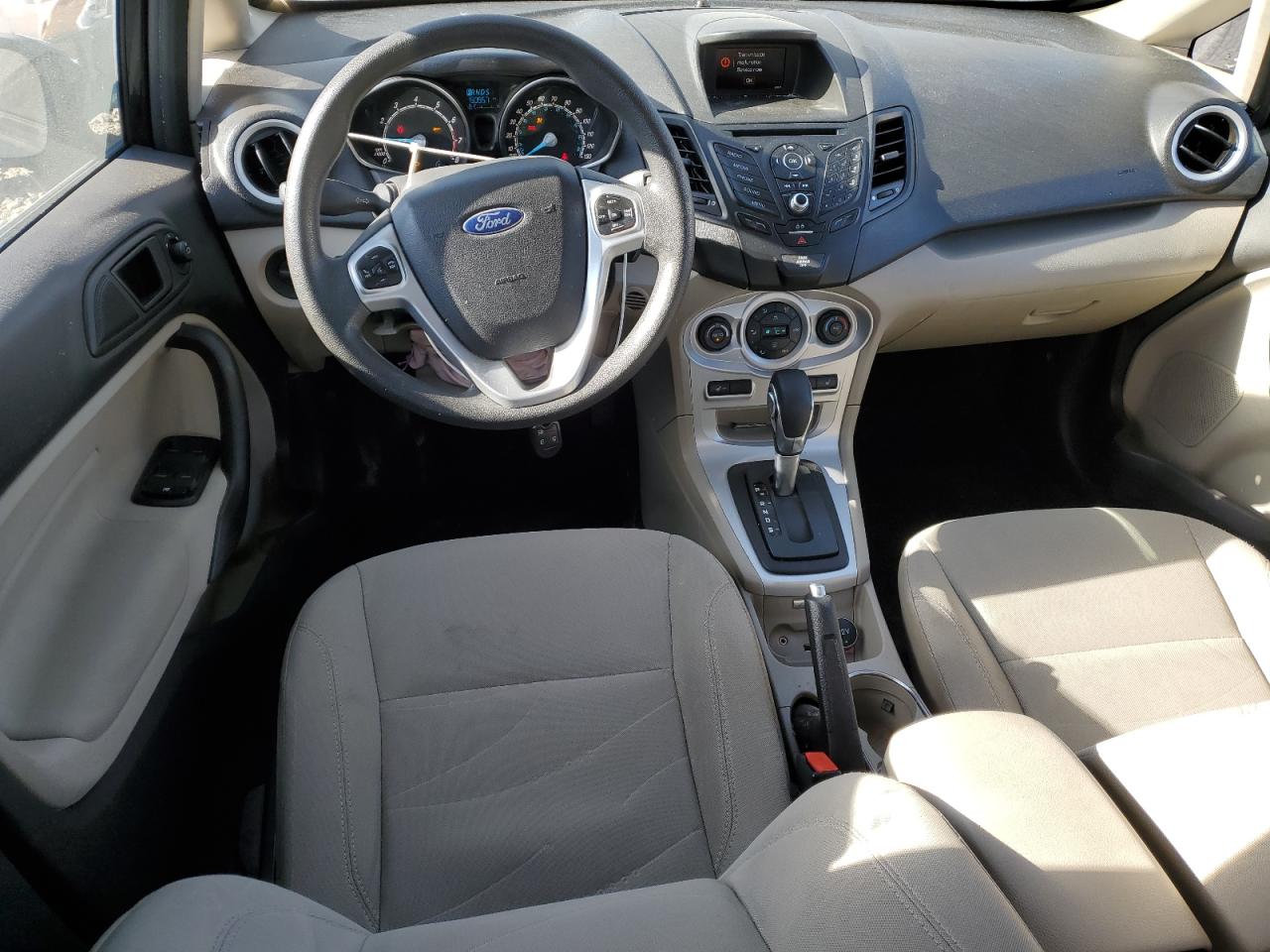 2018 Ford Fiesta Se VIN: 3FADP4BJ2JM142297 Lot: 93121605