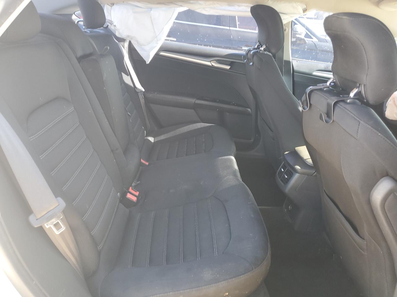 2014 Ford Fusion Se VIN: 1FA6P0H74E5392682 Lot: 91330335