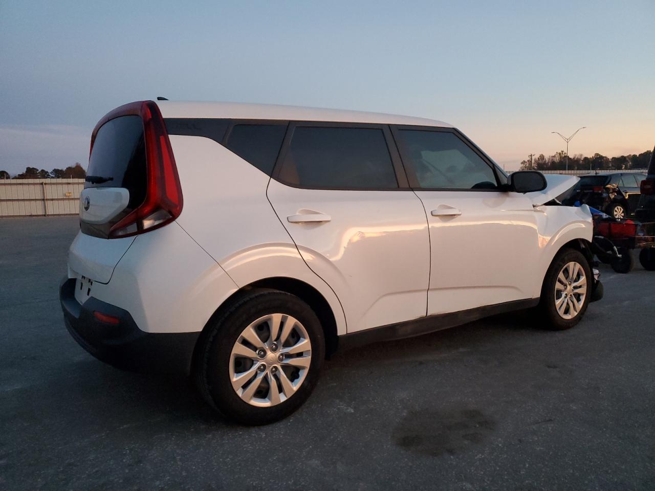 2020 Kia Soul Lx VIN: KNDJ23AU6L7007614 Lot: 93316095