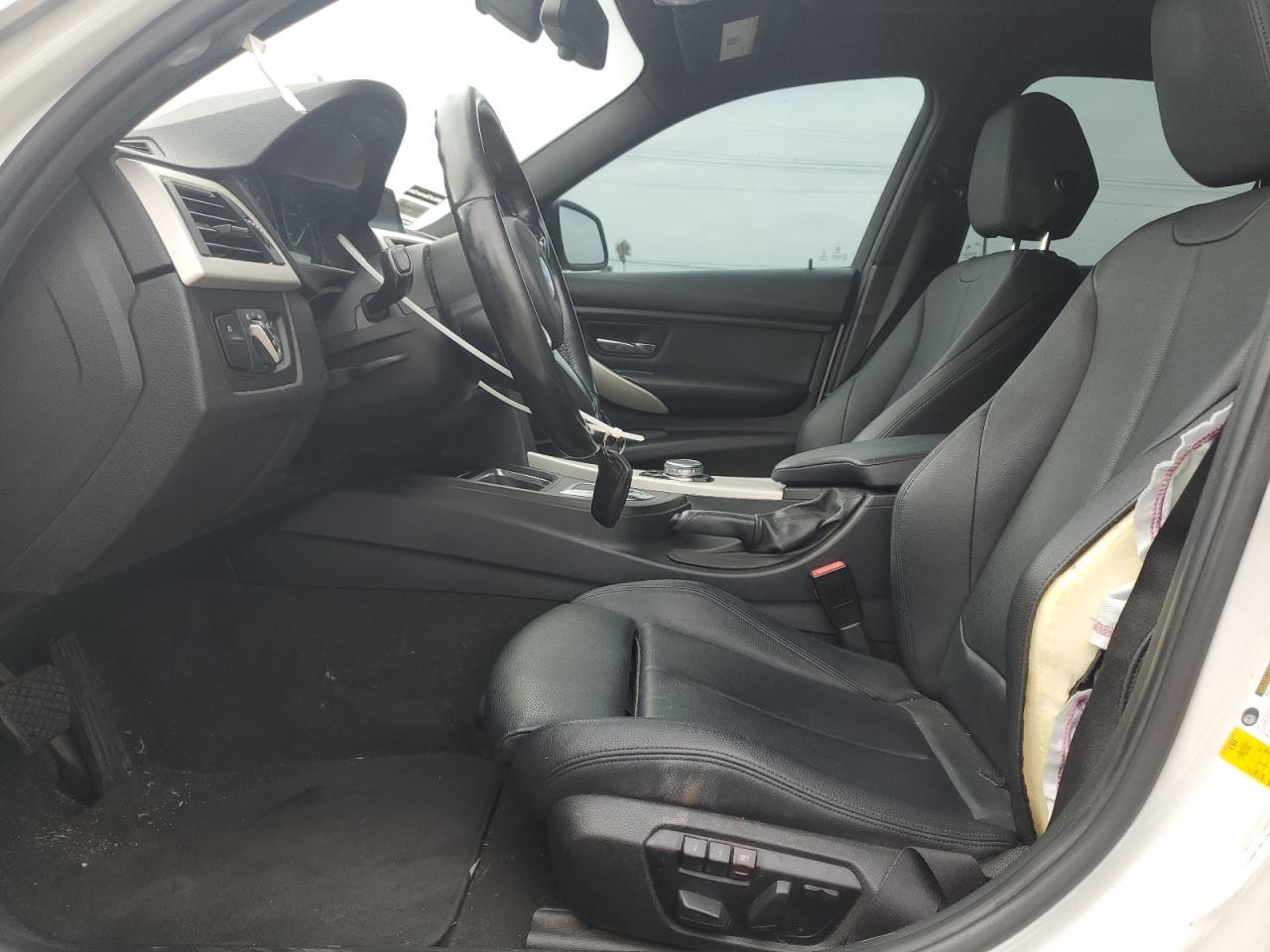 2015 BMW 320 I VIN: WBA3B1G5XFNT04170 Lot: 91682305