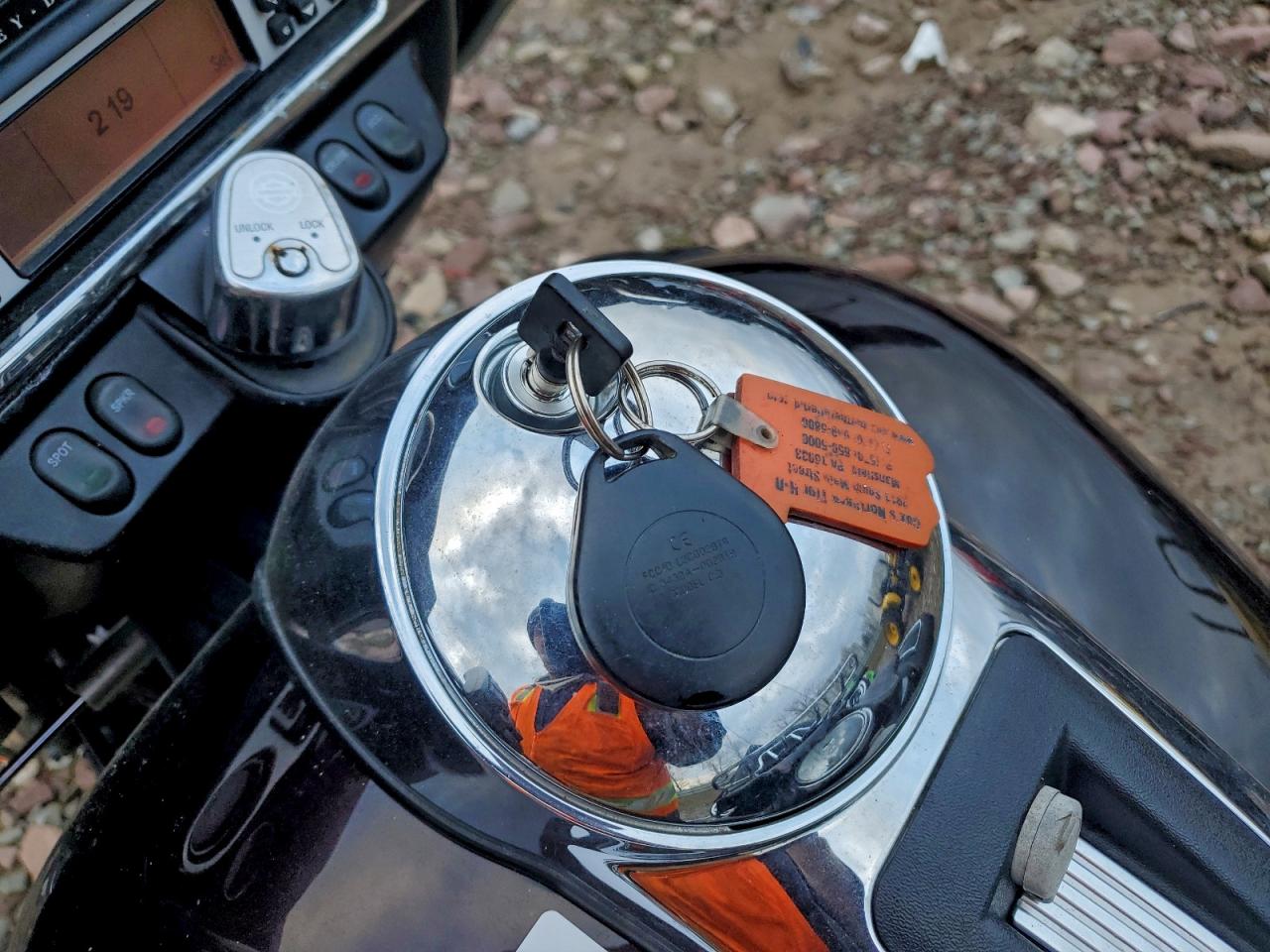 2011 Harley-Davidson Flhtcutg VIN: 1HD1MAM19BB855531 Lot: 93476075