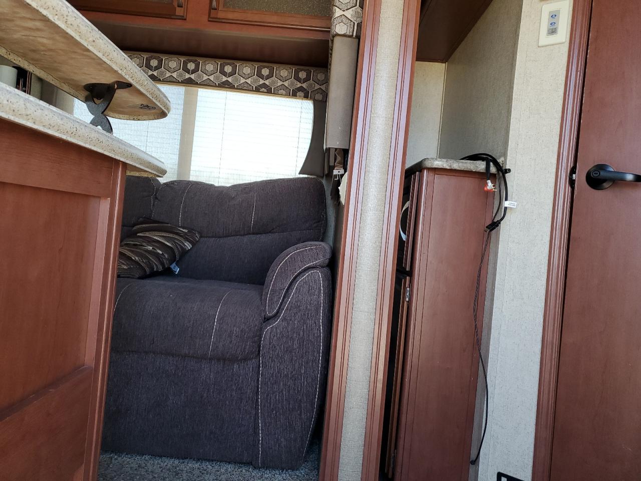 2016 Puma Palamino VIN: 4X4PPUR22GP057320 Lot: 89814745