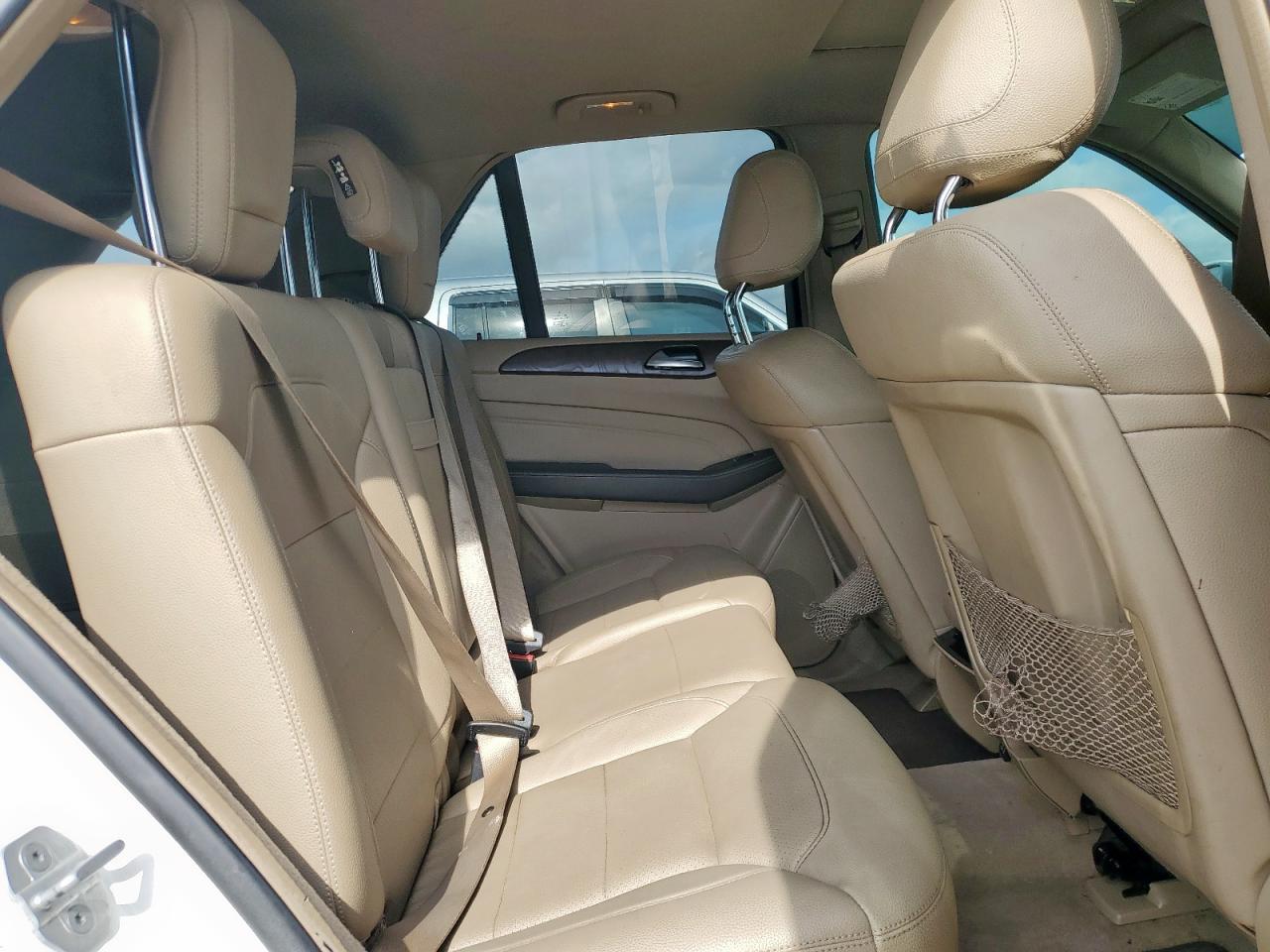 2015 Mercedes-Benz Ml 350 VIN: 4JGDA5JB3FA556975 Lot: 93364285