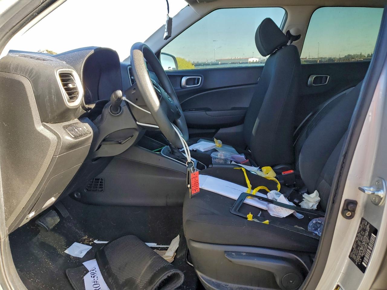 2021 Hyundai Venue Se VIN: KMHRB8A3XMU105857 Lot: 94088705