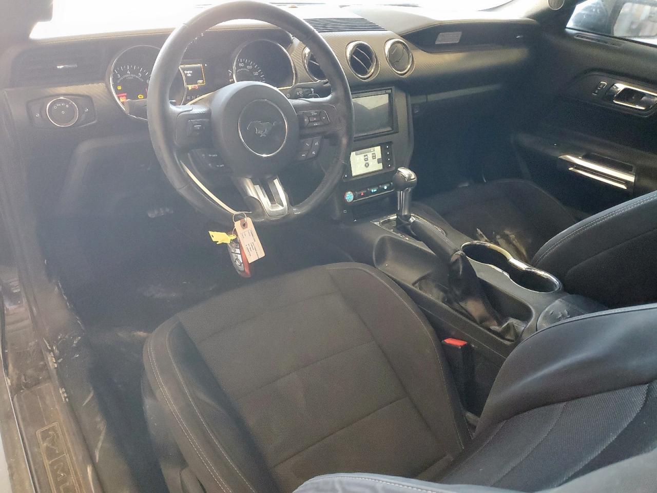 2017 Ford Mustang VIN: 1FA6P8AM9H5235197 Lot: 92288535