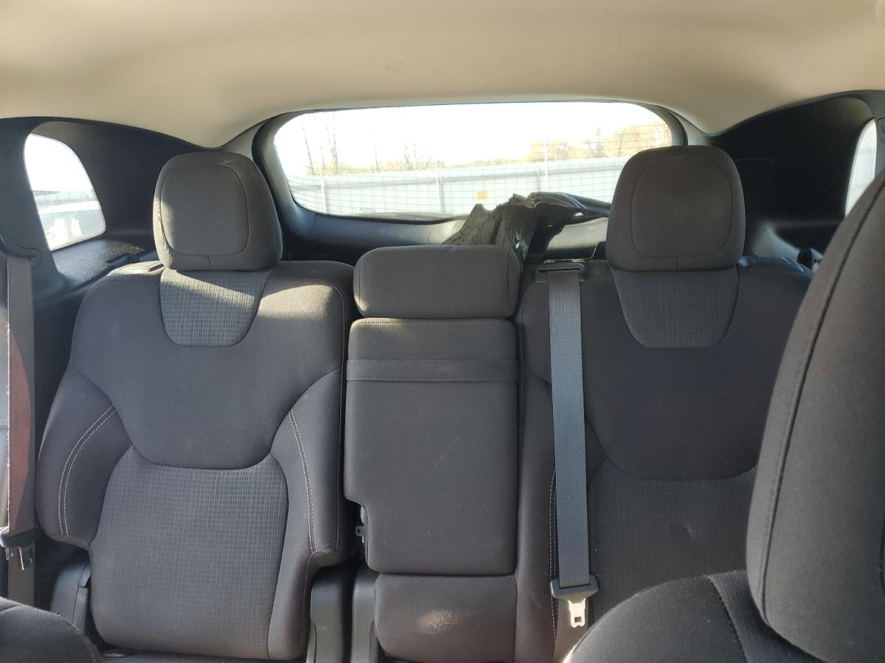 2016 Jeep Cherokee Latitude VIN: 1C4PJLCS9GW233408 Lot: 92429405