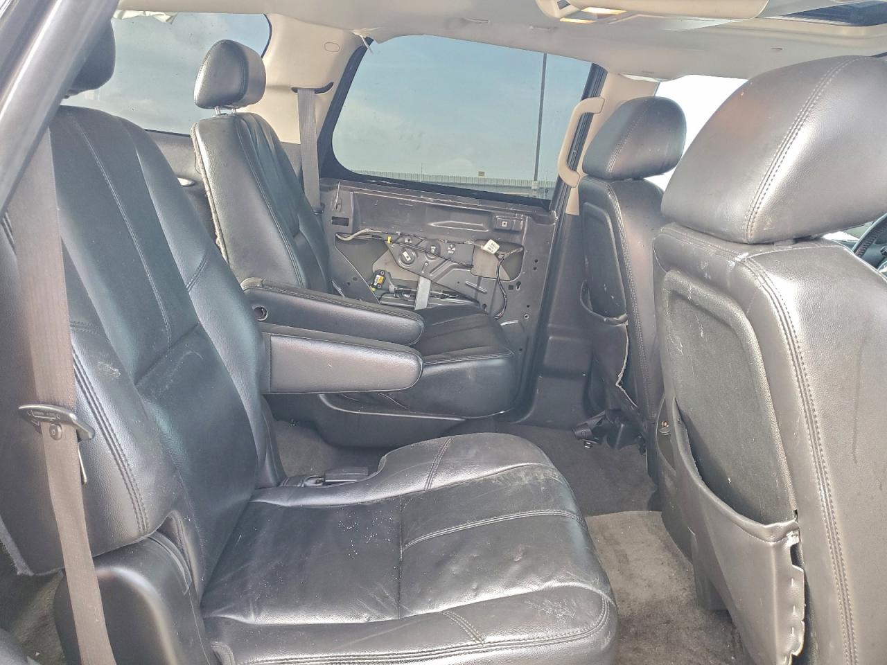 2010 Chevrolet Tahoe C1500 Lt VIN: 1GNUCBE01AR267858 Lot: 93460945