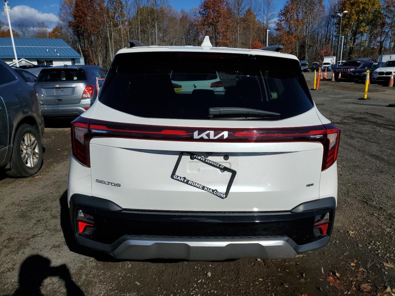 2024 Kia Seltos Sx VIN: KNDETCA75R7563754 Lot: 90912475