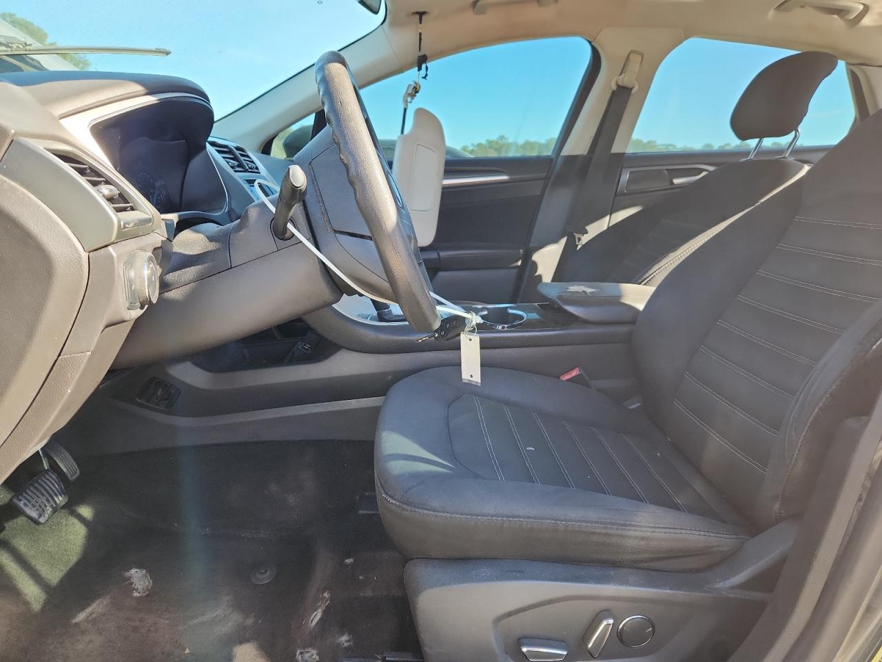 2015 Ford Fusion Se VIN: 3FA6P0H74FR163451 Lot: 92328465