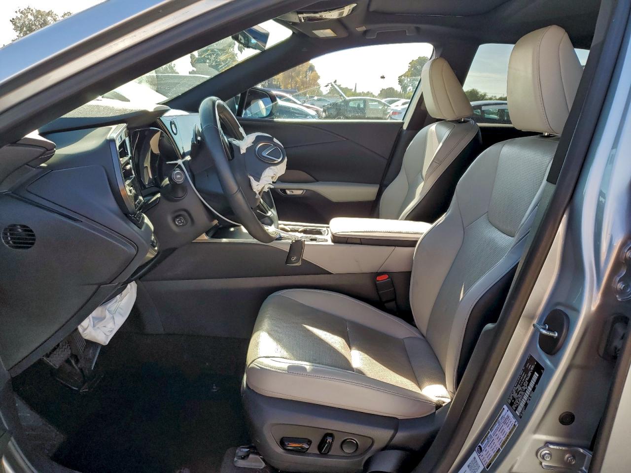 2023 Lexus Rx 350 Base VIN: 2T2BAMBA3PC010729 Lot: 93961145