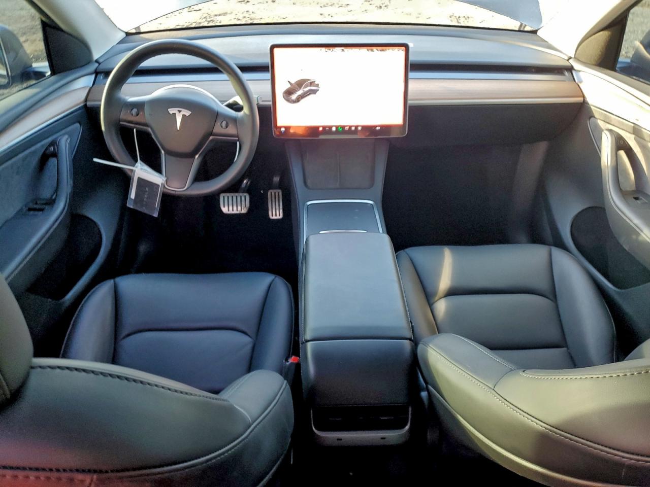 2024 Tesla Model Y VIN: 7SAYGDEFXRF048884 Lot: 93746325