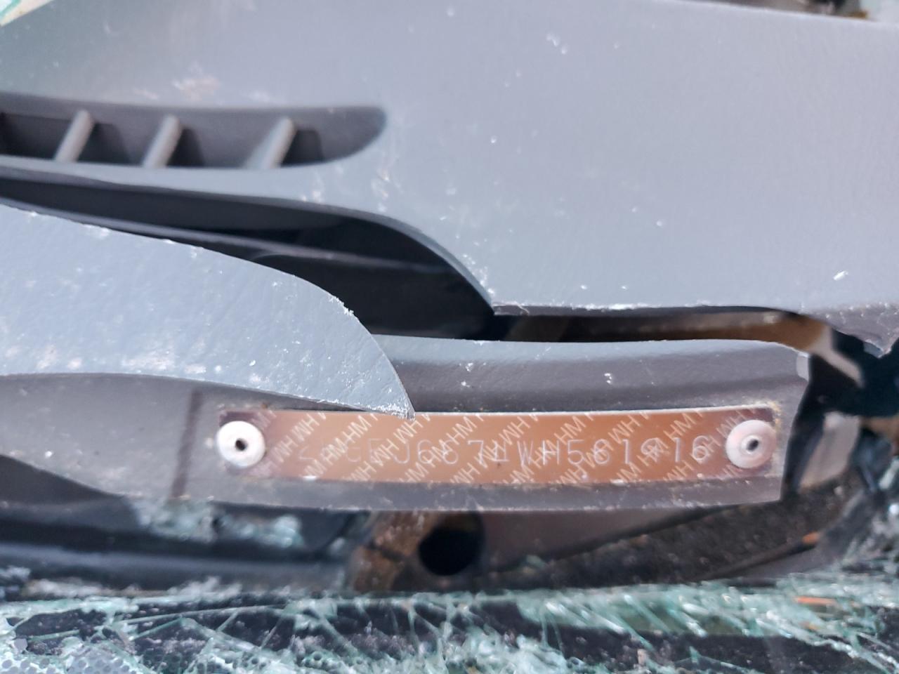 1998 Honda Civic Lx VIN: 2HGEJ6674WH561916 Lot: 90459495