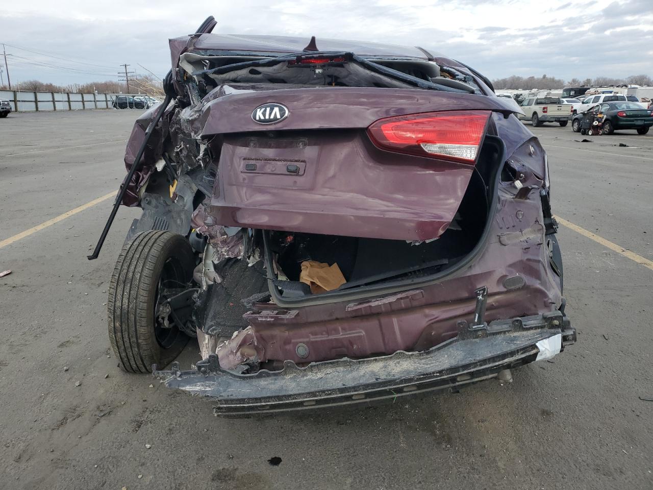 2017 Kia Forte Lx VIN: 3KPFL4A71HE067102 Lot: 93711435