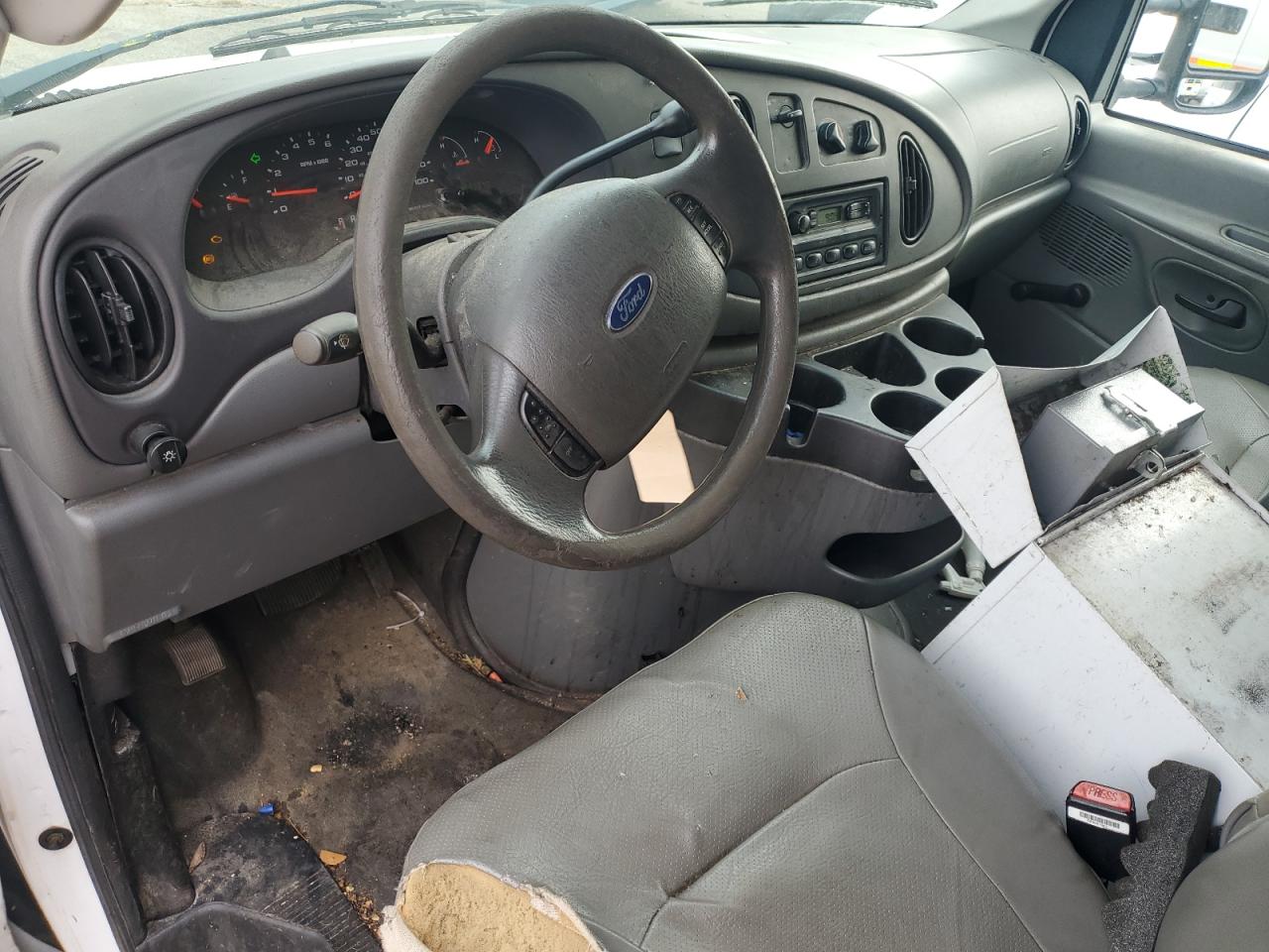 2007 Ford E350 Utility / Service Van VIN: 1FTSE34L17DA82565 Lot: 90423115