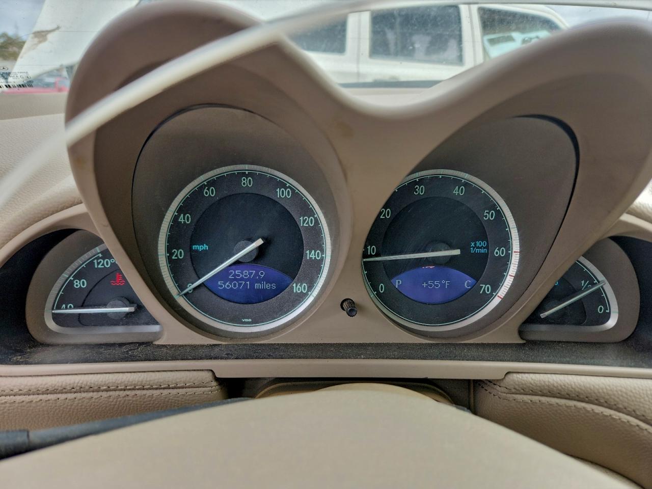 2004 Mercedes-Benz Sl 500 VIN: WDBSK75FX4F076562 Lot: 87221275