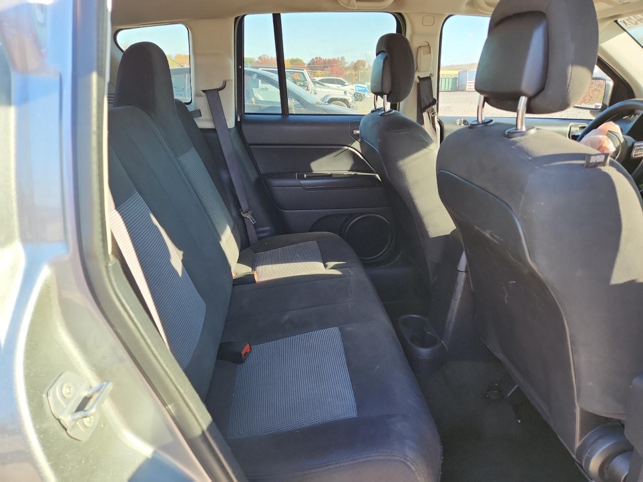 2016 Jeep Compass Sport VIN: 1C4NJDBBXGD756852 Lot: 91304145