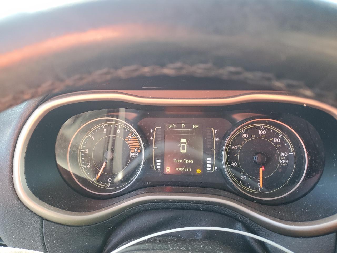 2016 Jeep Cherokee Latitude VIN: 1C4PJLCS1GW287589 Lot: 93364245