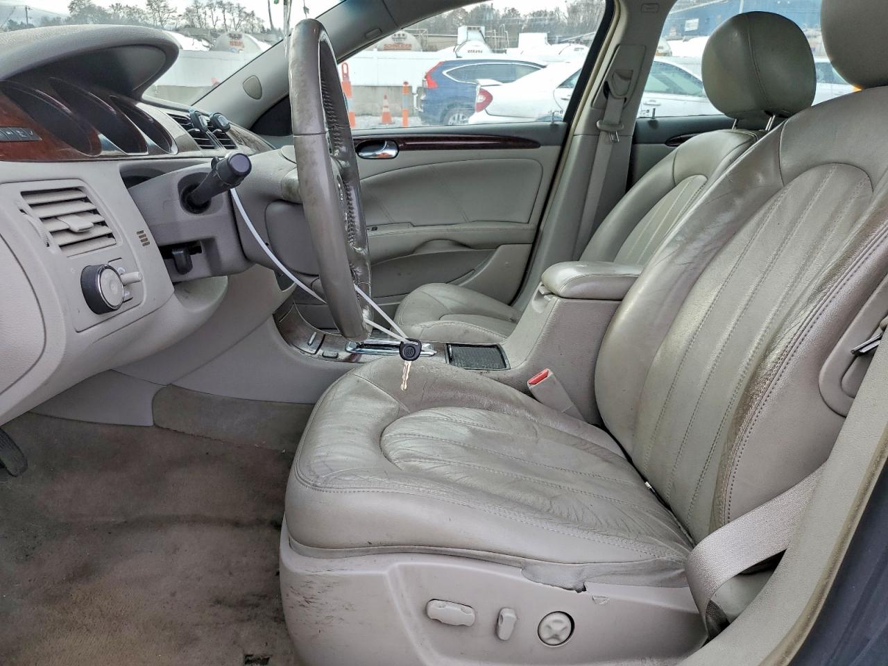 2010 Buick Lucerne Cxl VIN: 1G4HC5E19AU135072 Lot: 92930185