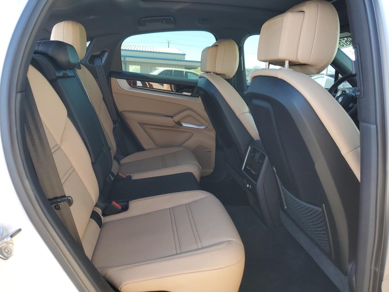 2024 Porsche Cayenne Coupe VIN: WP1BA2AY2RDA51834 Lot: 93859675