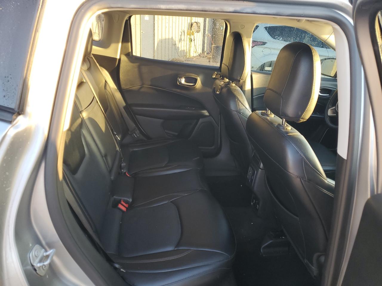 2017 Jeep Compass Limited VIN: 3C4NJDCB2HT647019 Lot: 92436015