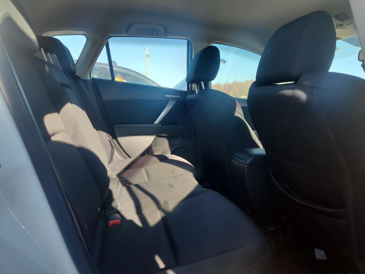 2010 Mazda 3 S VIN: JM1BL1H57A1160538 Lot: 92703535