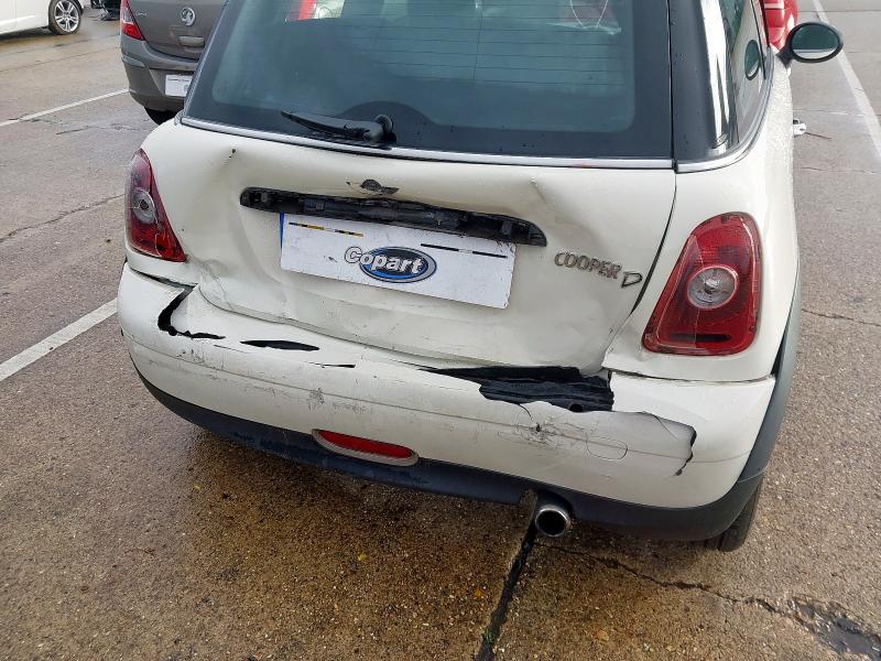 2009 MINI HATCHBACK 1.6 COOPER D 3DR