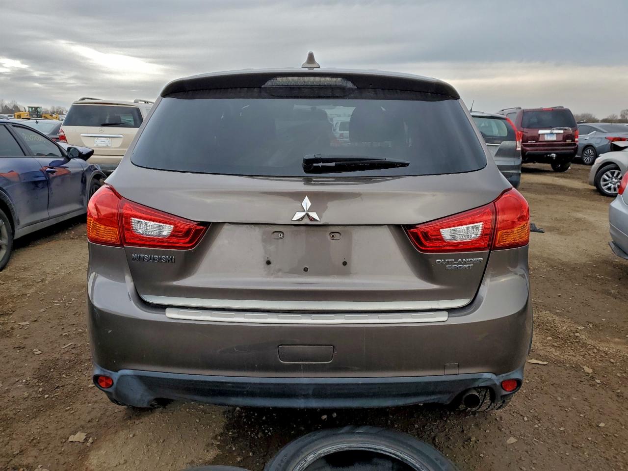 2017 Mitsubishi Outlander Sport Es VIN: JA4AP3AU6HZ063284 Lot: 93938965