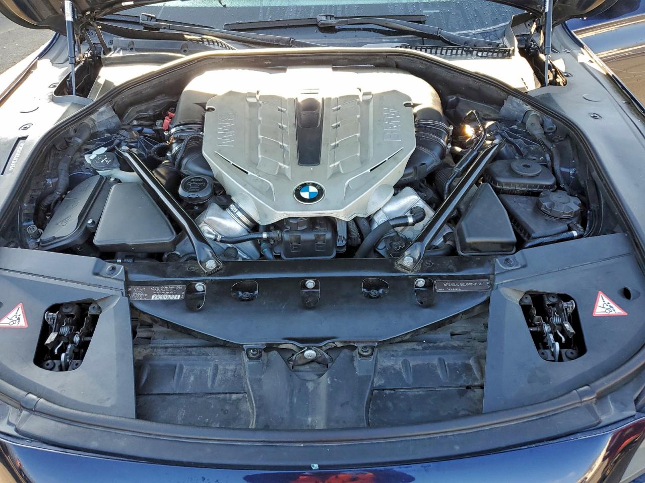 2010 BMW 750 Li xDrive VIN: WBAKC8C53AC430074 Lot: 93979485