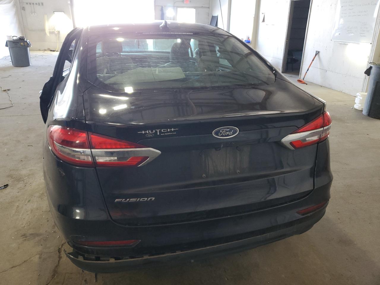 2020 Ford Fusion S VIN: 3FA6P0G75LR124087 Lot: 92795755