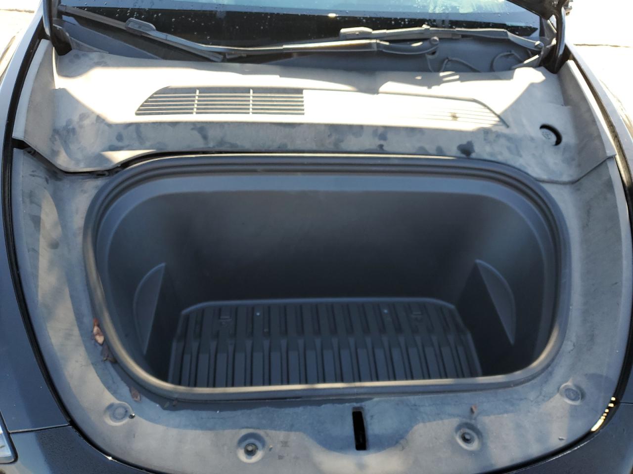 2021 Tesla Model Y VIN: 5YJYGDEE0MF093071 Lot: 93478355