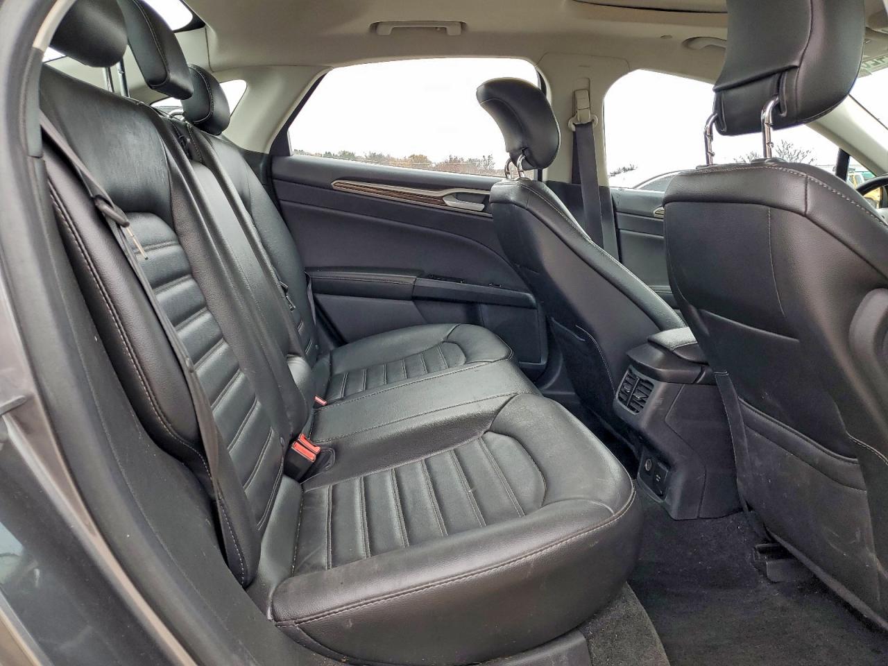 2013 Ford Fusion Se Hybrid VIN: 3FA6P0LU5DR246798 Lot: 94428035