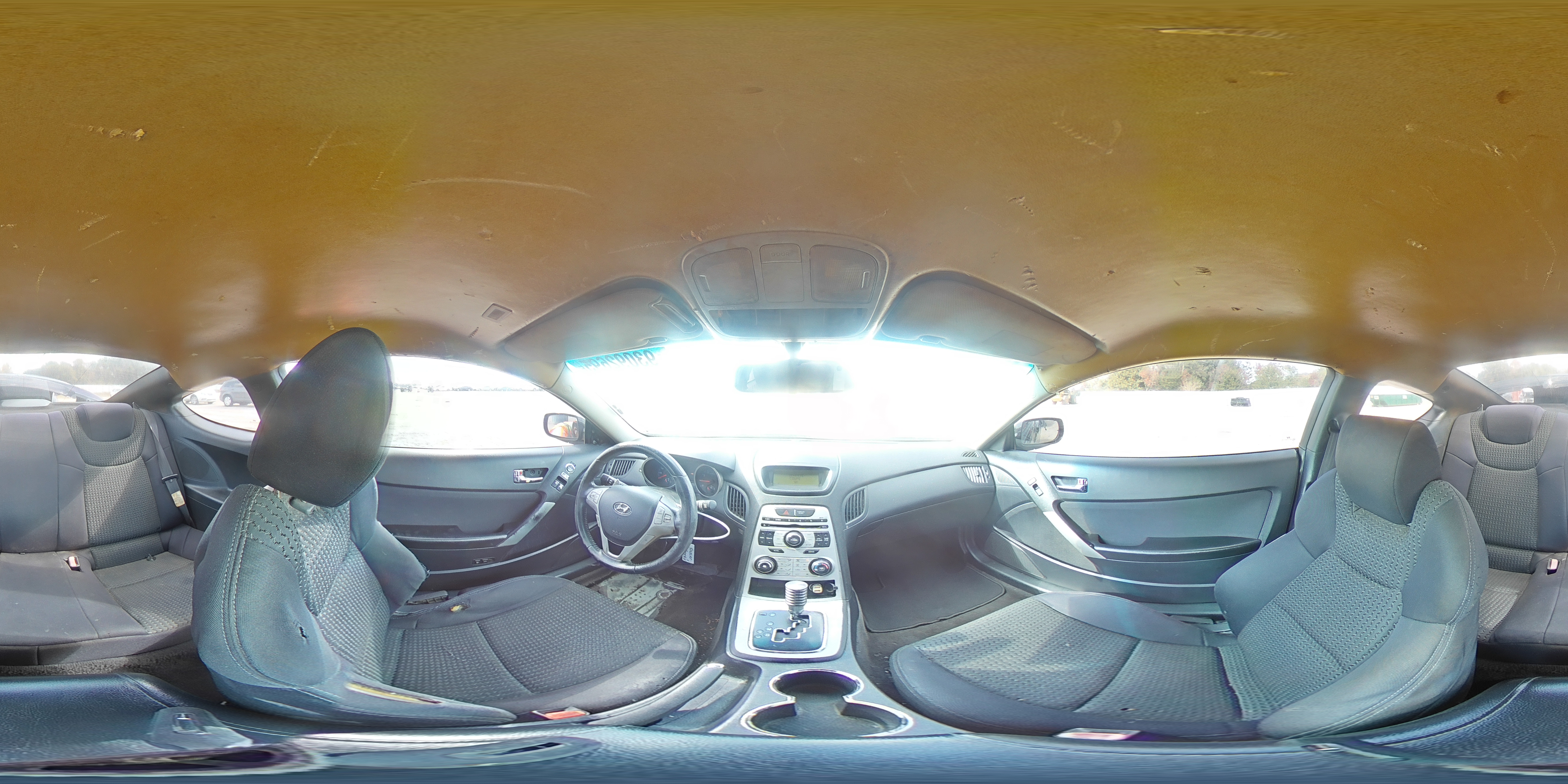 2010 Hyundai Genesis Coupe 2.0T VIN: KMHHT6KD7AU017784 Lot: 93092695