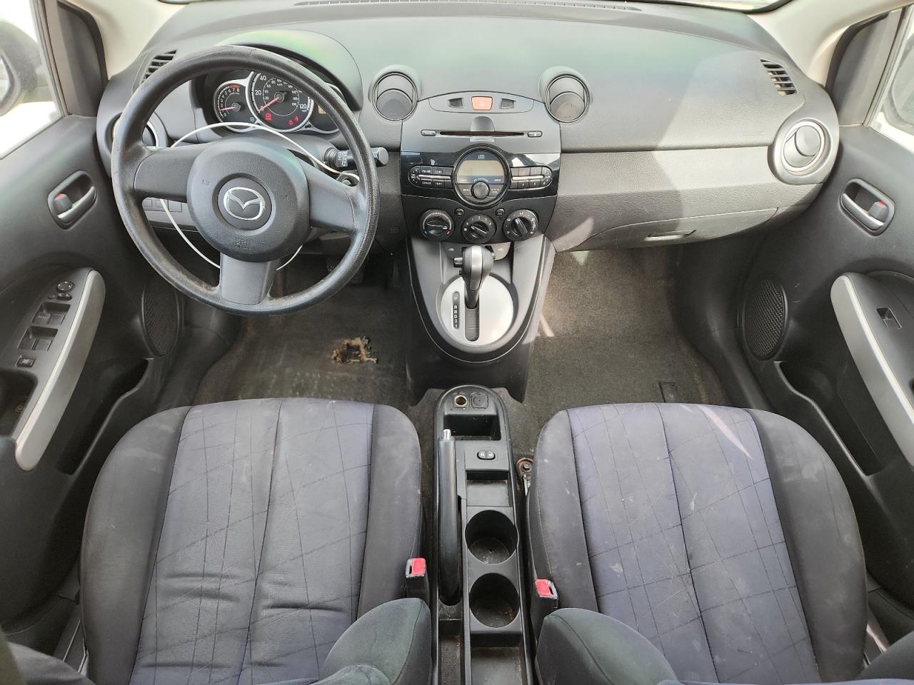 2011 Mazda Mazda2 VIN: JM1DE1HZ8B0120823 Lot: 92432975