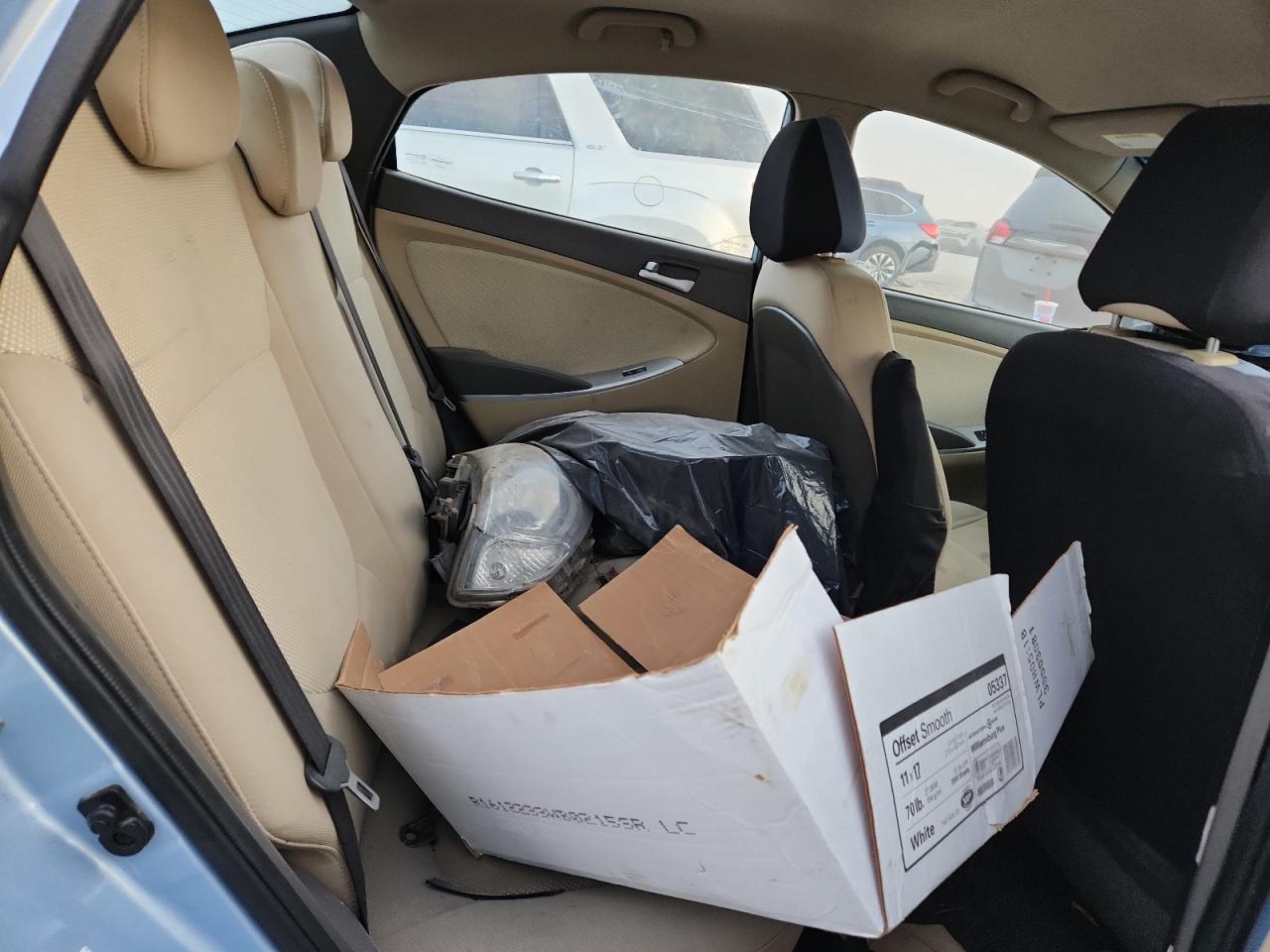 2014 Hyundai Accent Gls VIN: KMHCT4AE9EU633193 Lot: 92611515