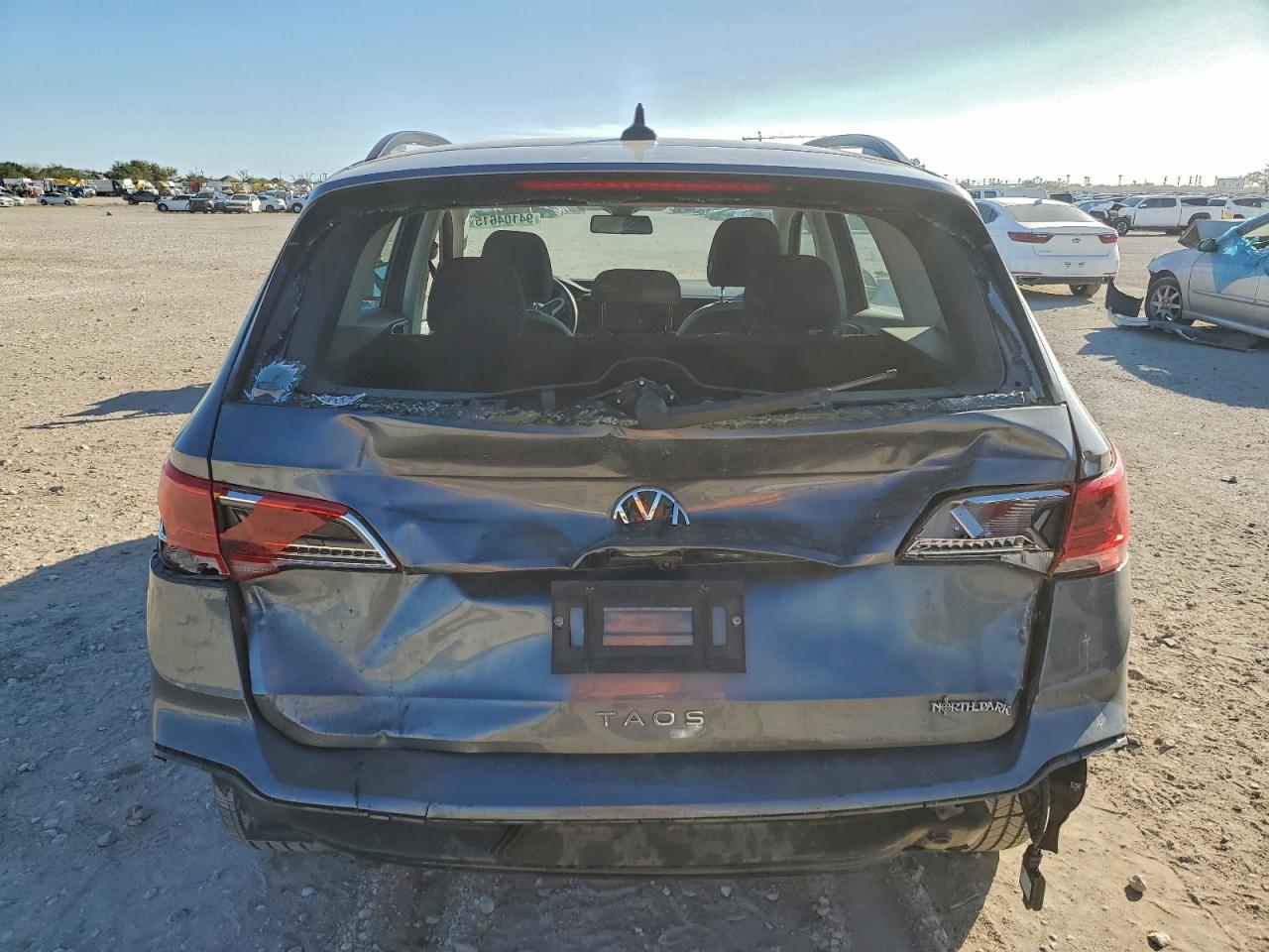 2022 Volkswagen Taos S VIN: 3VVDX7B22NM010801 Lot: 94104615