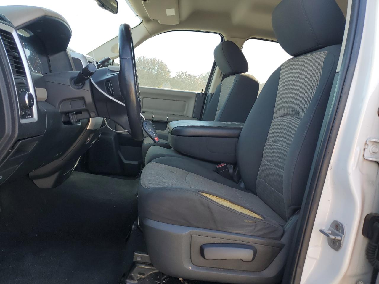 2010 Dodge Ram 1500 VIN: 1D7RV1GT8AS243646 Lot: 93009315