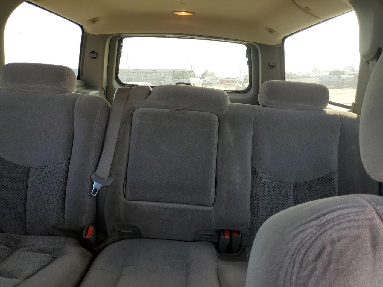 2005 Chevrolet Suburban C1500 VIN: 1GNEC16Z35R197779 Lot: 91132215