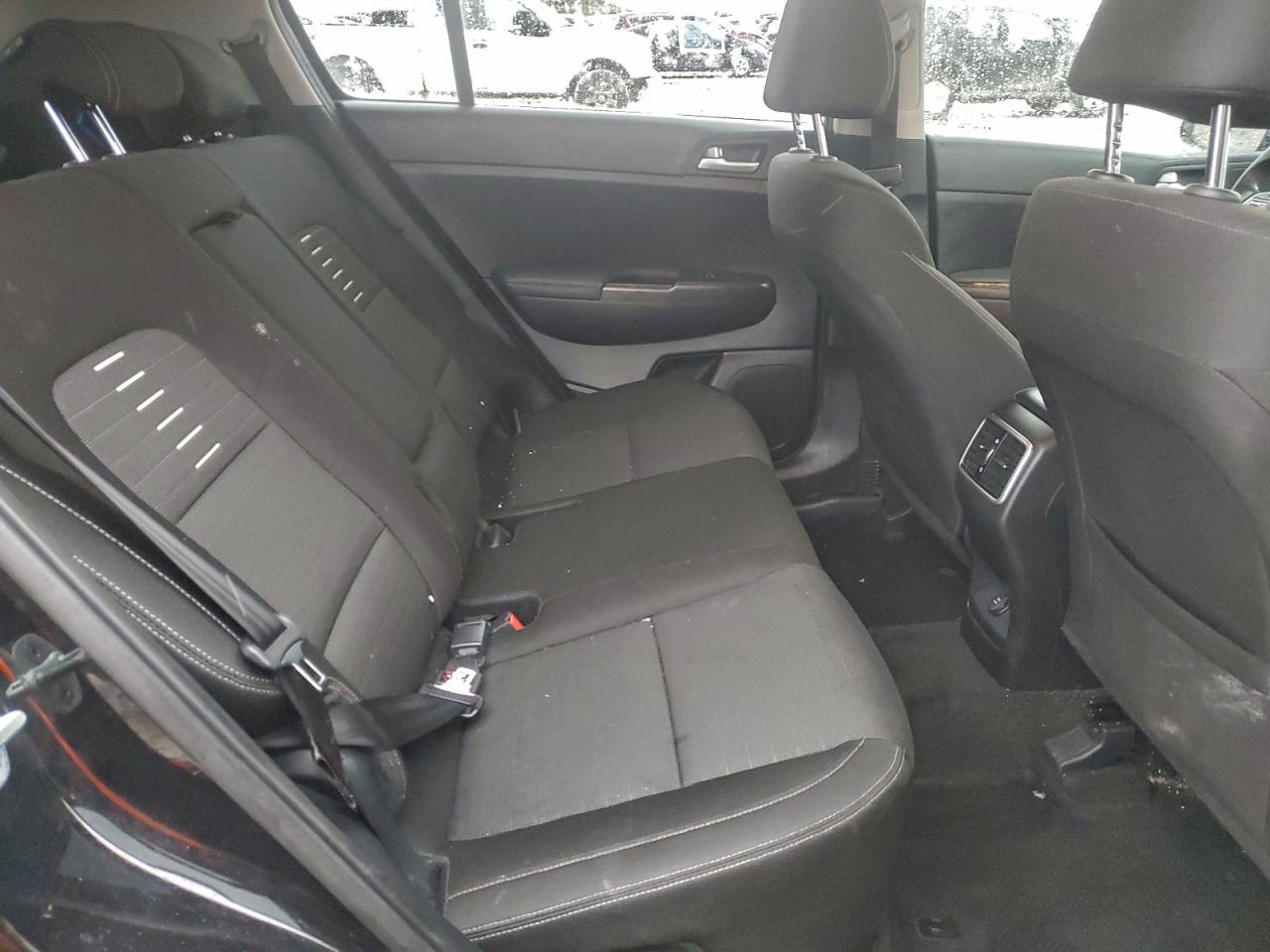 2021 Kia Sportage Lx VIN: KNDPMCAC8M7915107 Lot: 94332255