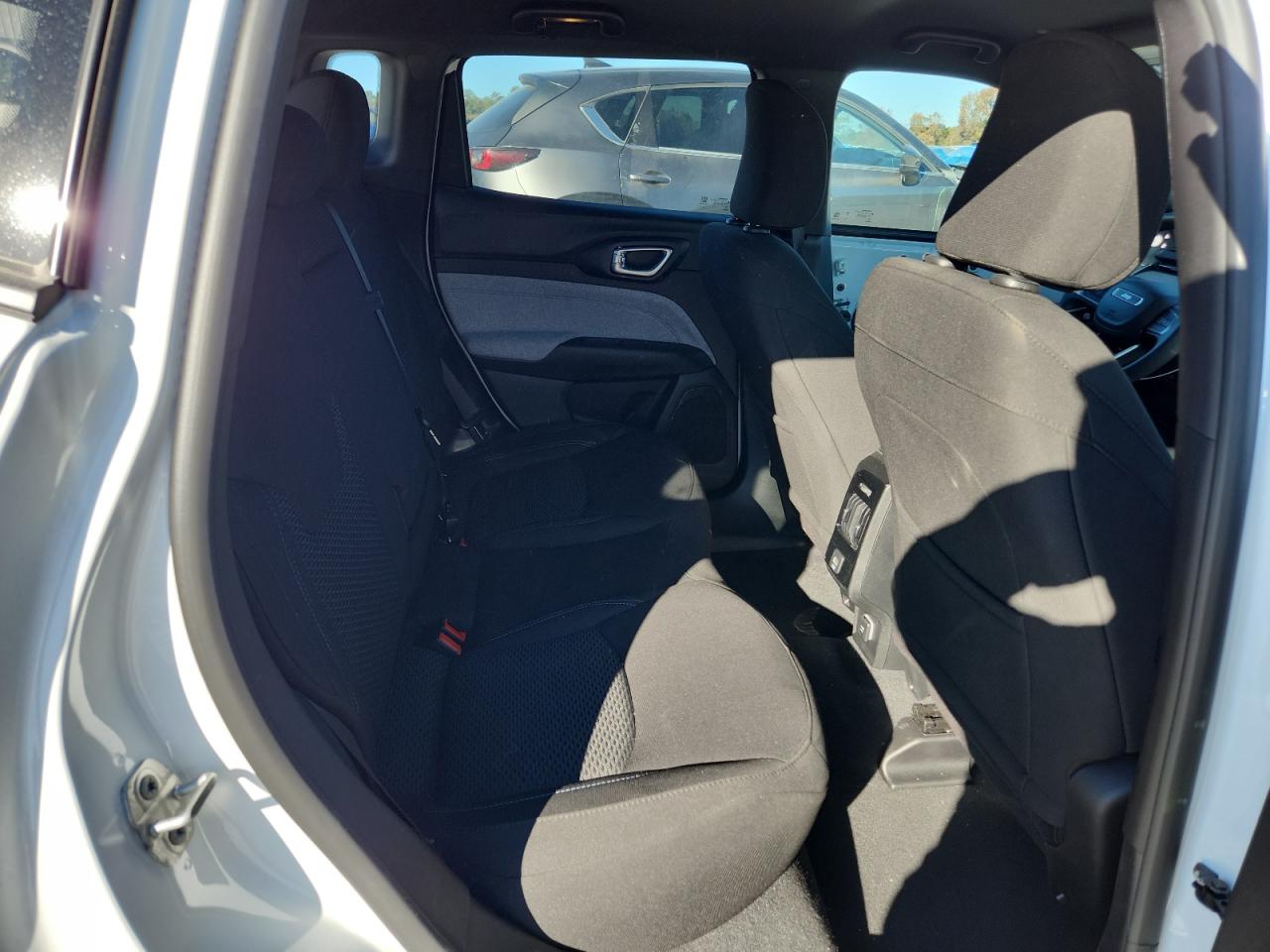 2025 Jeep Compass Sport VIN: 3C4NJDAN2ST518573 Lot: 92027525