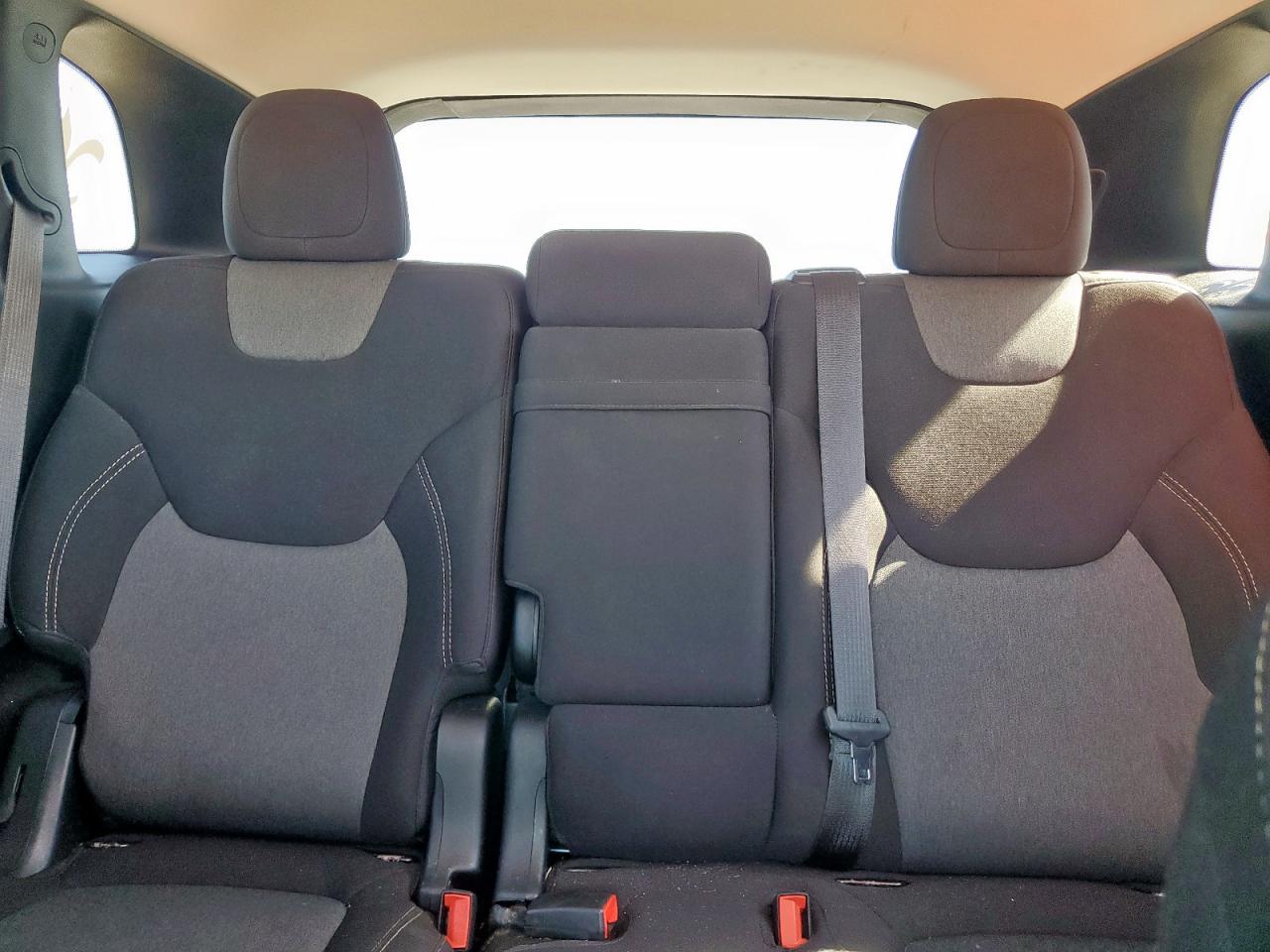 2018 Jeep Cherokee Latitude VIN: 1C4PJLCB3JD566268 Lot: 91315665