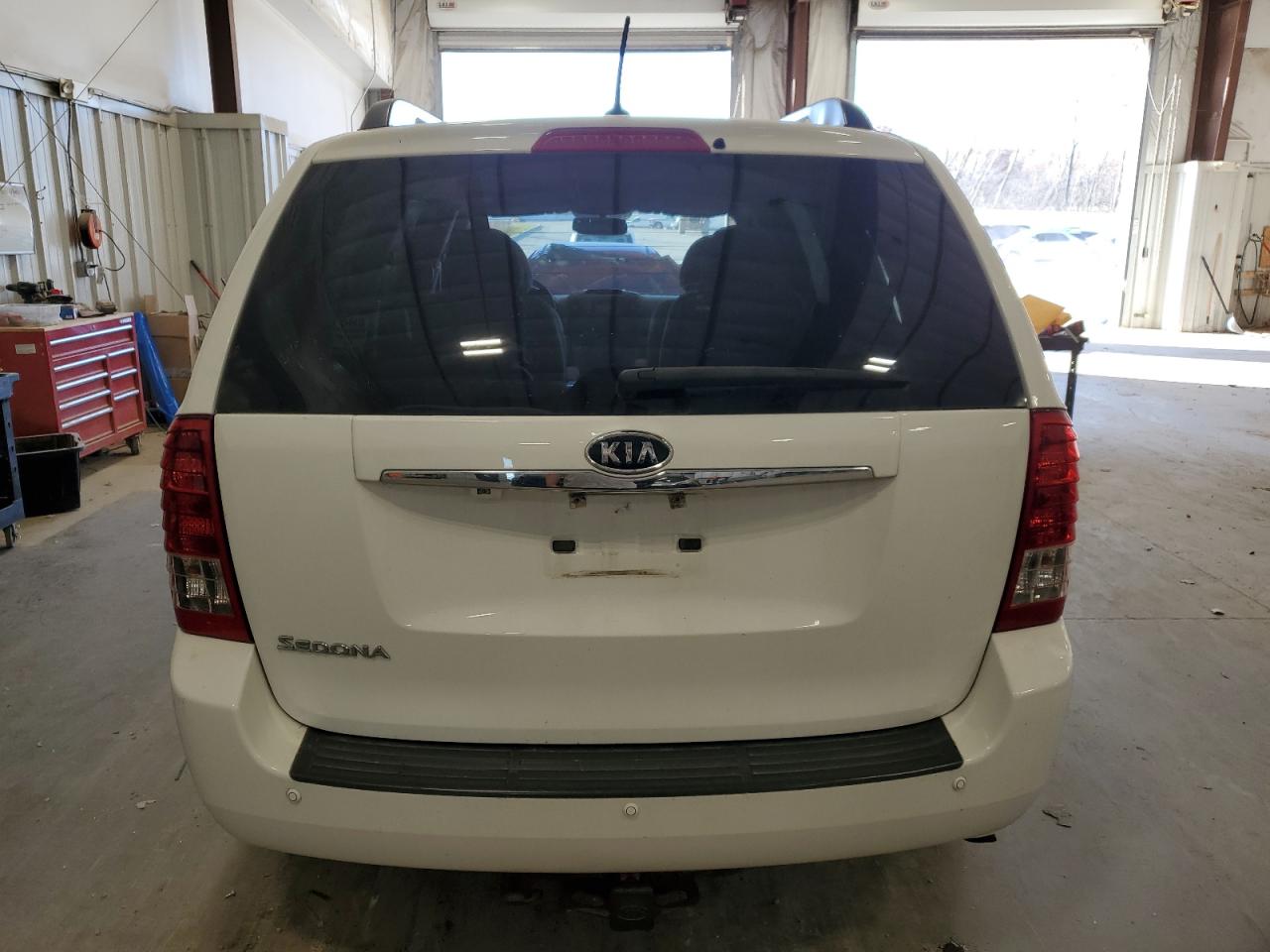 2012 Kia Sedona Lx VIN: KNDMG4C71C6463506 Lot: 92639495