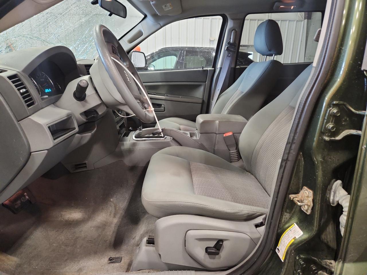 2007 Jeep Grand Cherokee Laredo VIN: 1J8HR48P17C650376 Lot: 92079405