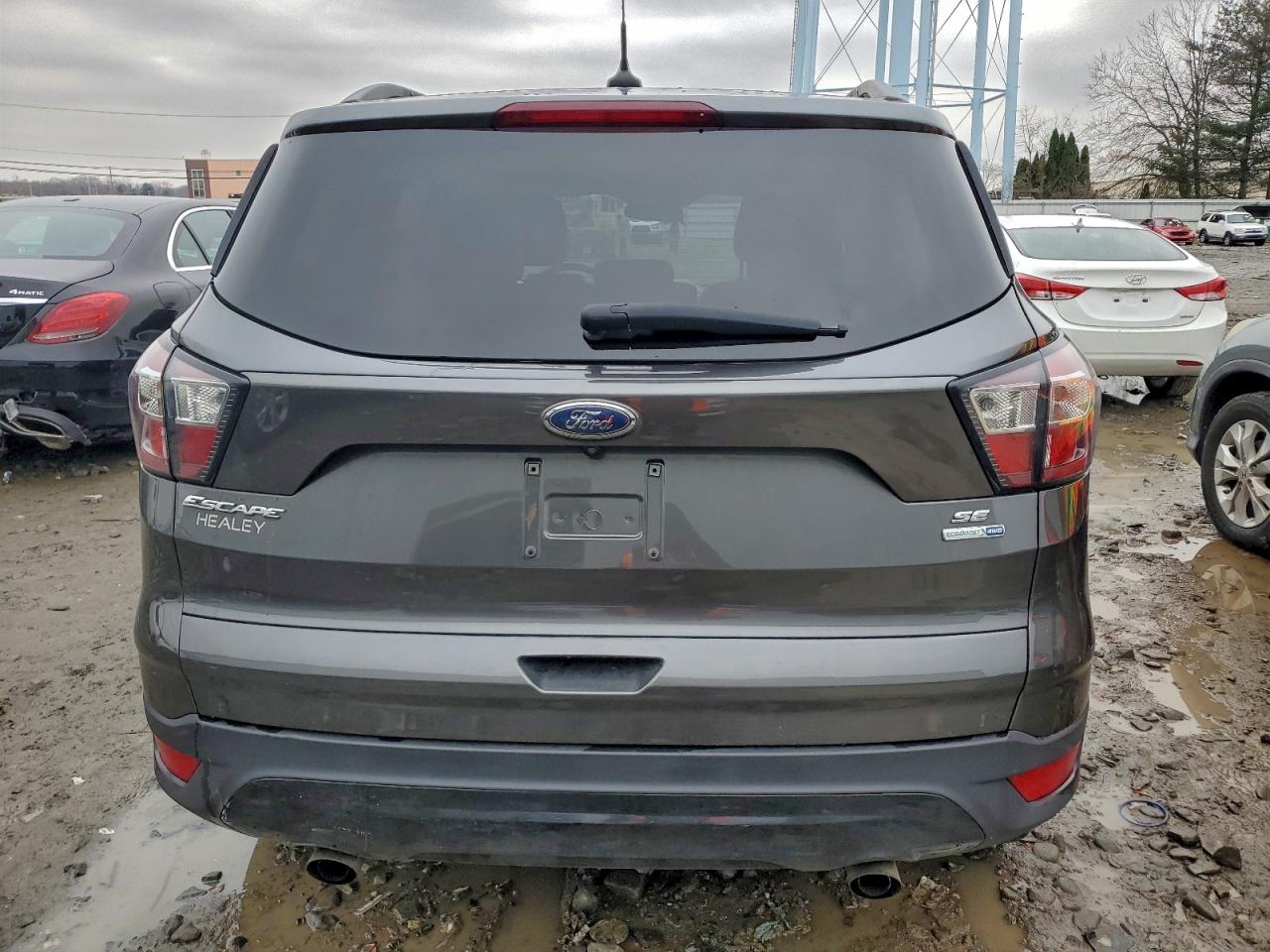 2018 Ford Escape Se VIN: 1FMCU9GD8JUD12930 Lot: 93832385
