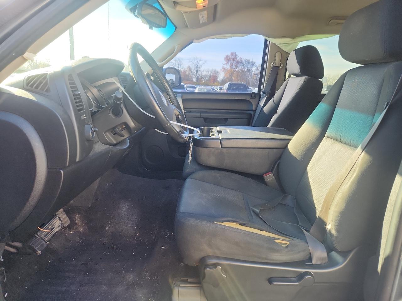 2011 GMC Sierra K1500 Sle VIN: 3GTP2VE30BG193693 Lot: 92372315