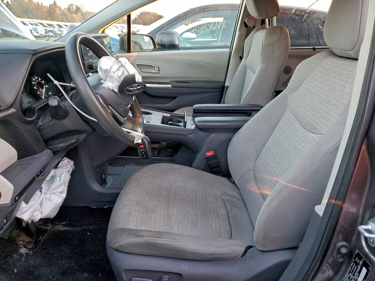 2021 Toyota Sienna Le VIN: 5TDKSKFC0MS006836 Lot: 93186165