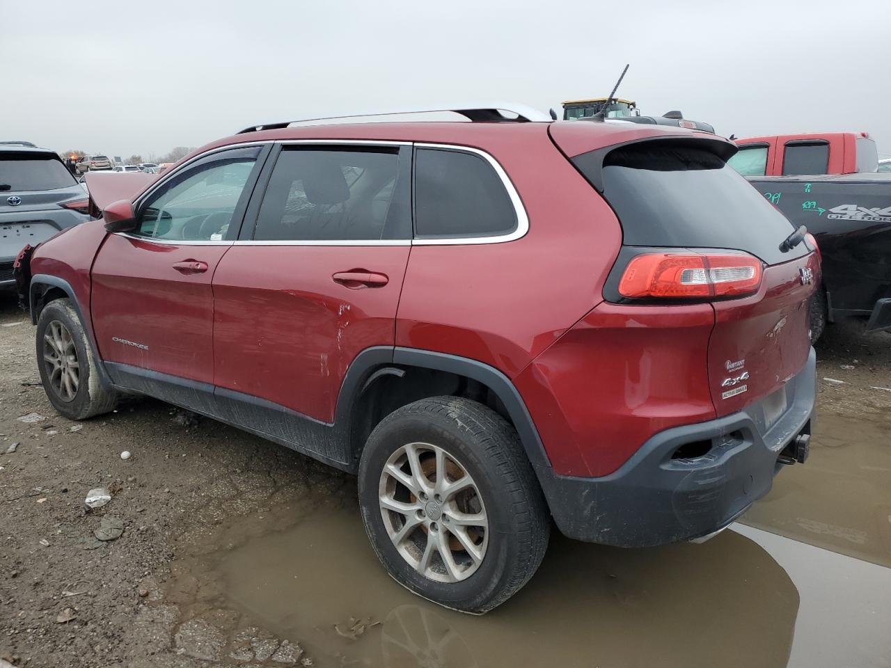 2015 Jeep Cherokee Latitude VIN: 1C4PJMCS3FW541596 Lot: 93517335