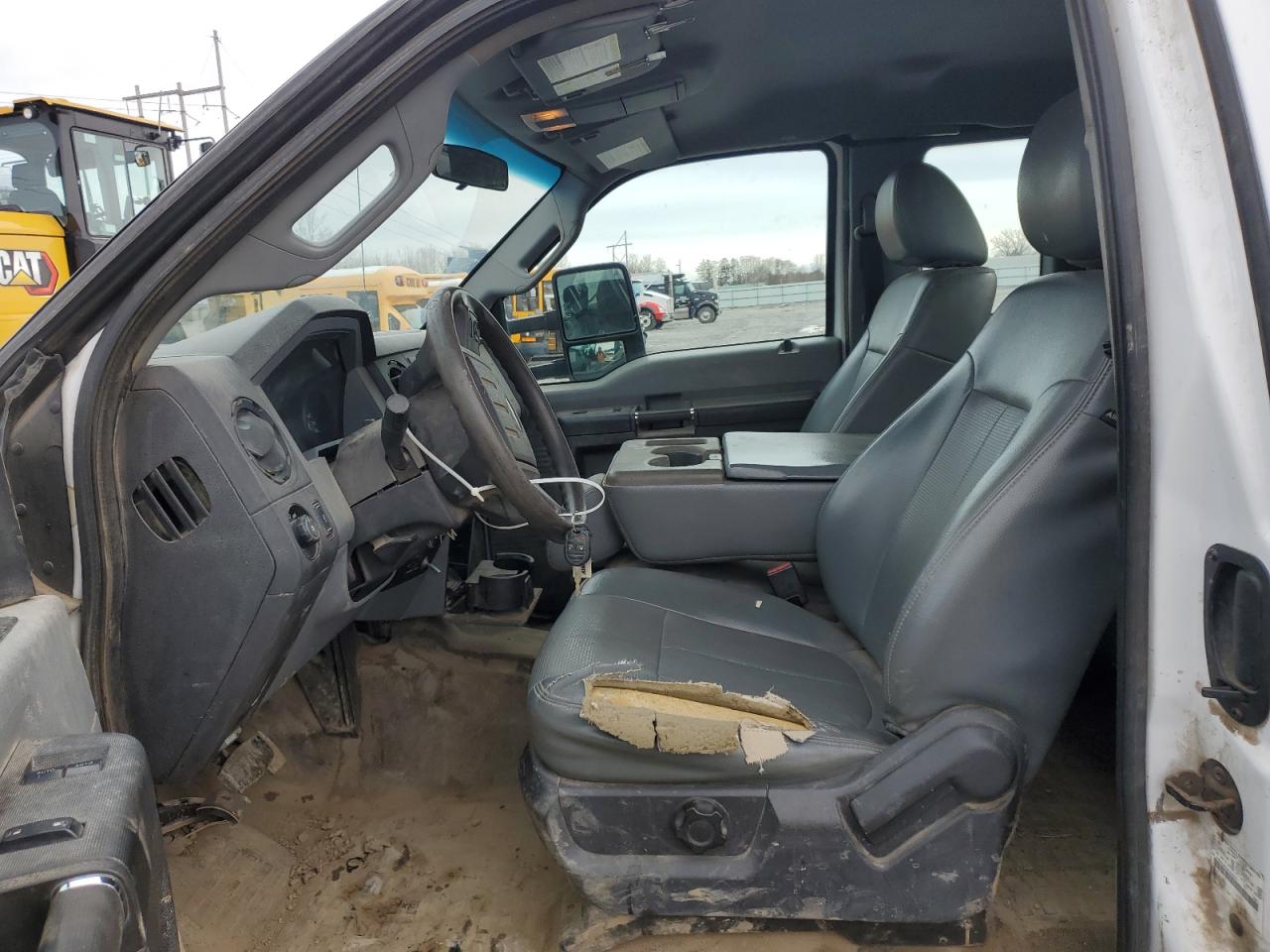 2015 Ford F350 Utility / Service Truck VIN: 1FD8X3HT9FEA32757 Lot: 91771035